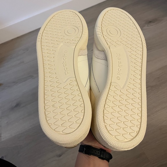 NWOT Reeboks Club C 85 sneakers - Picture 4 of 4